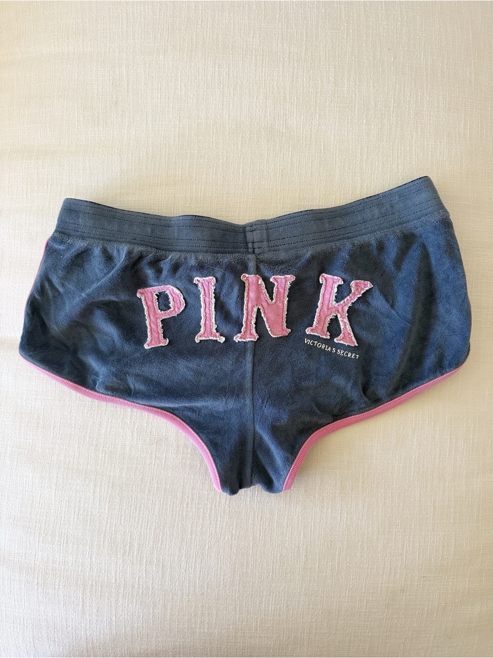 Y2K Vintage Victoria’s Secret PINK Low Rise Booty Velour Shorts